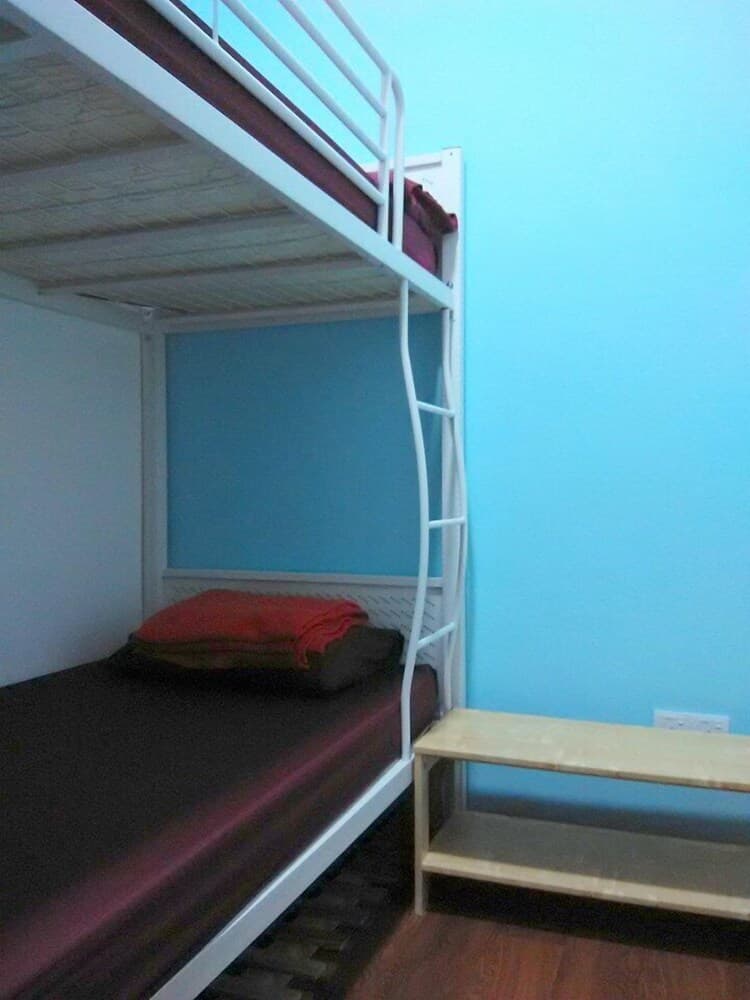 Moon Eleven Hostel