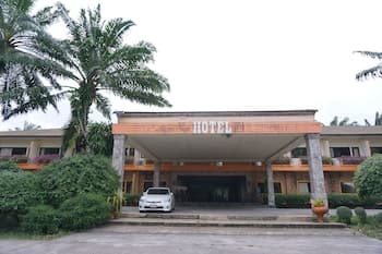 Kangpheka Resort