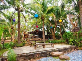 Sappradoo Hut