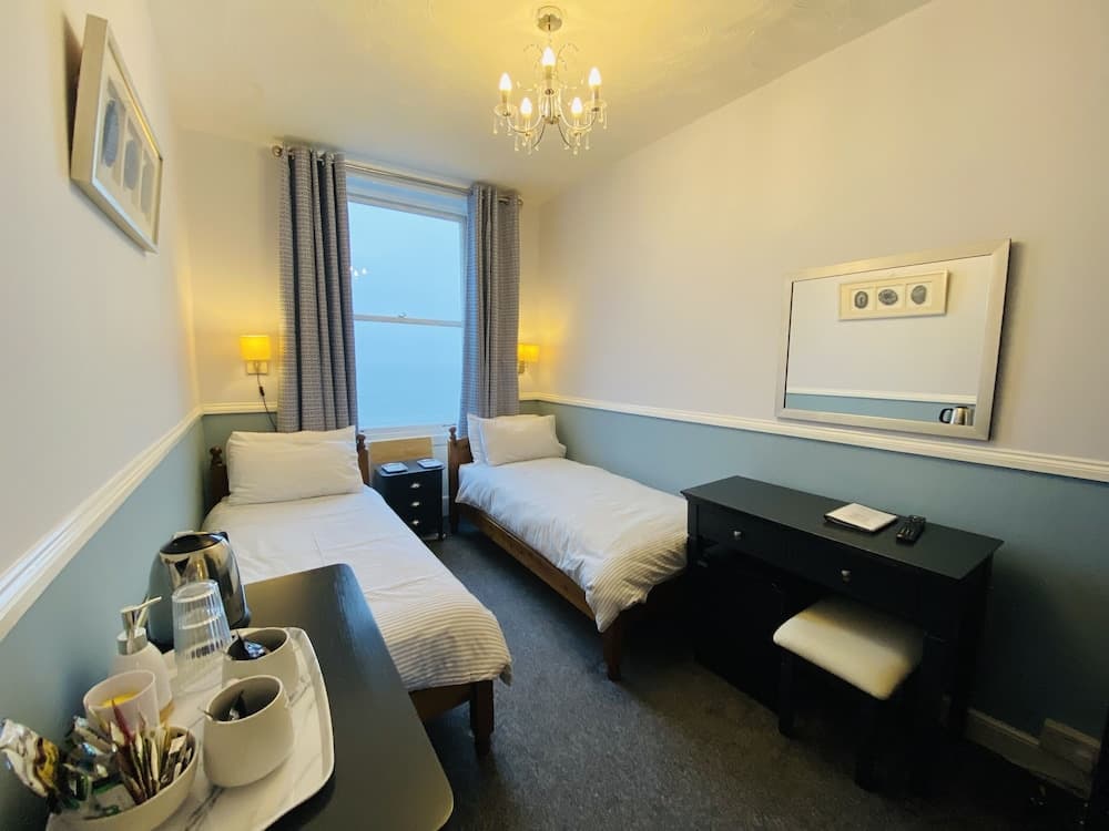 Premier Hotel