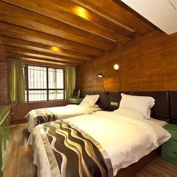 Tata Theme Hotel