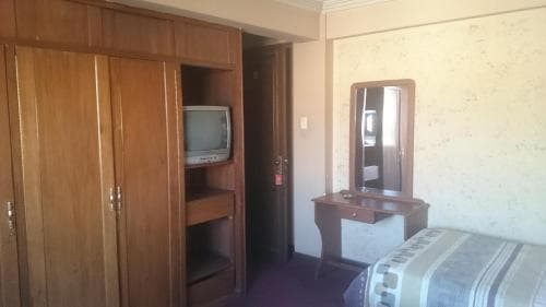 Hostal Versalles