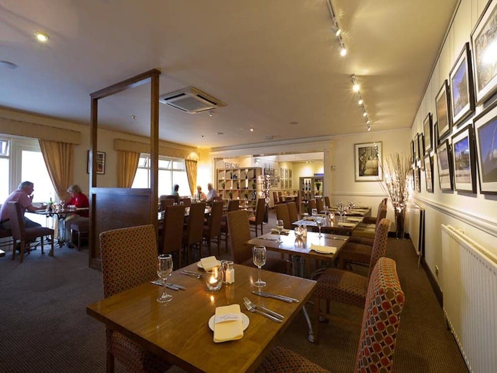 The Glenside Hotel