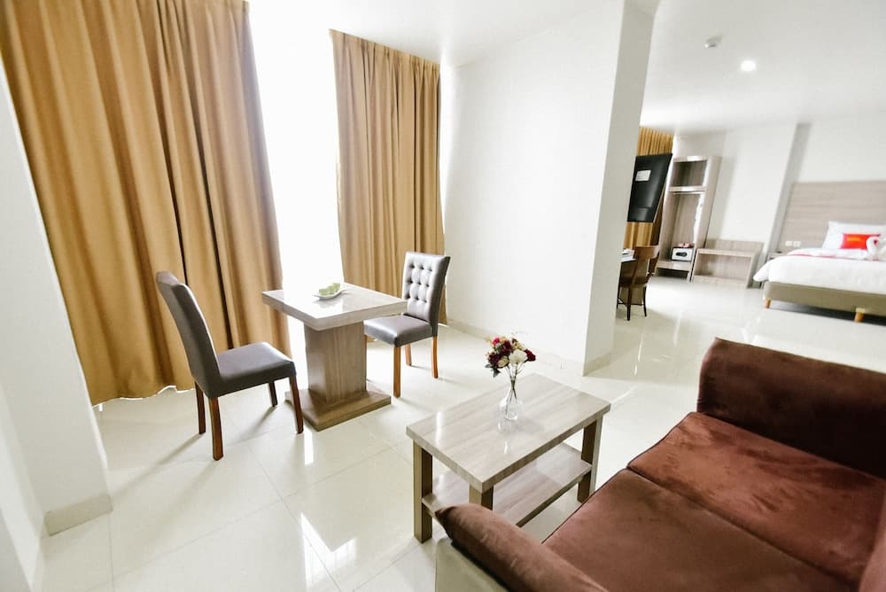 Win Grand Hotel