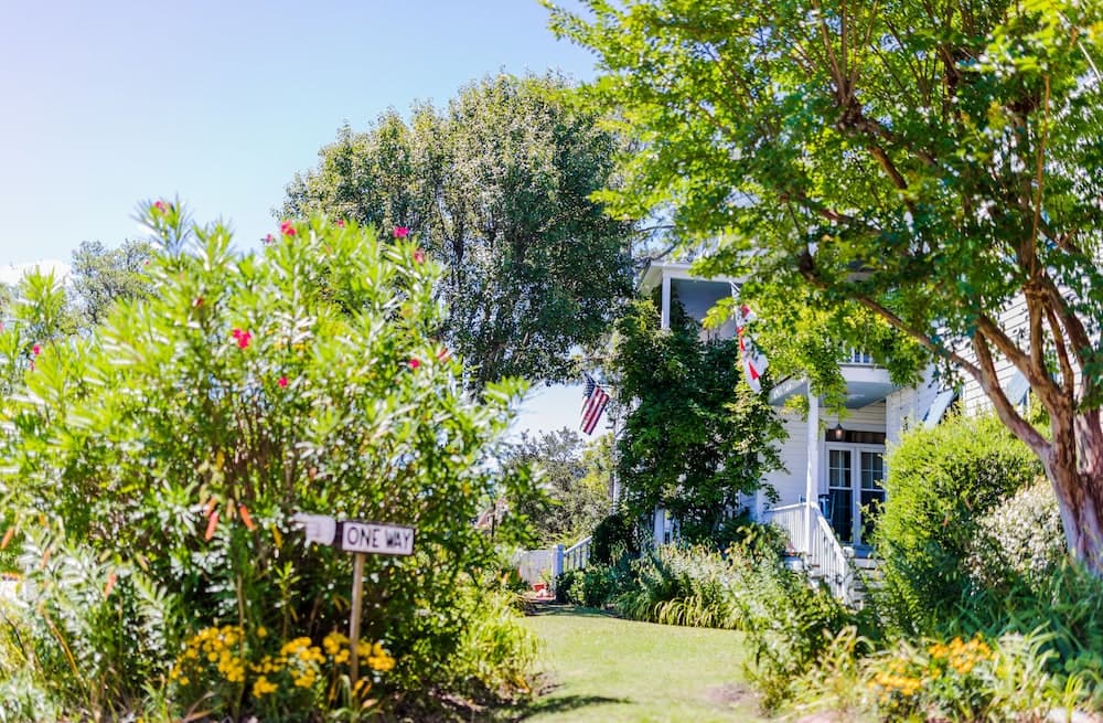 Roanoke Island Inn