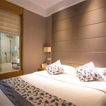 Huating Hotel