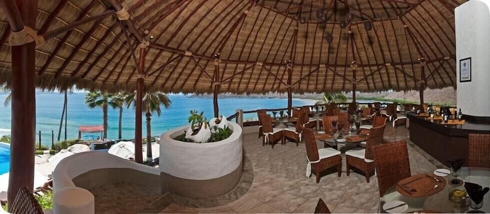 Hotel Punta Serena & Resorts- Couples Only