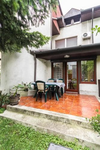 Mohacsi Guesthouse