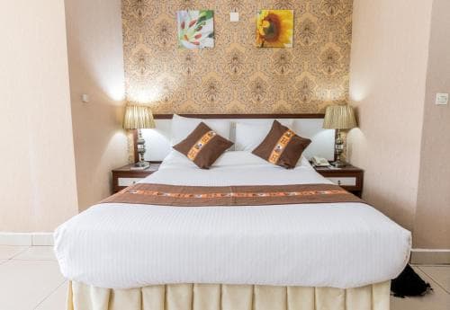 Lemigo Hotel