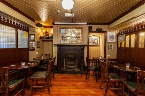 The Rooms at Cunningham's - adults Only