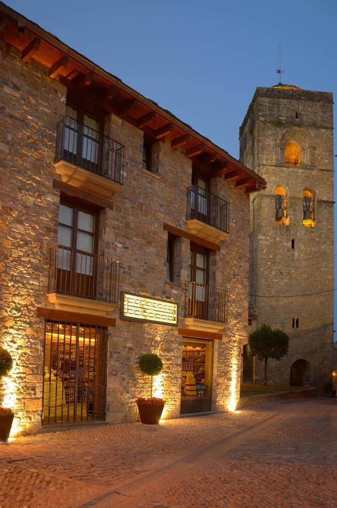 Los Arcos