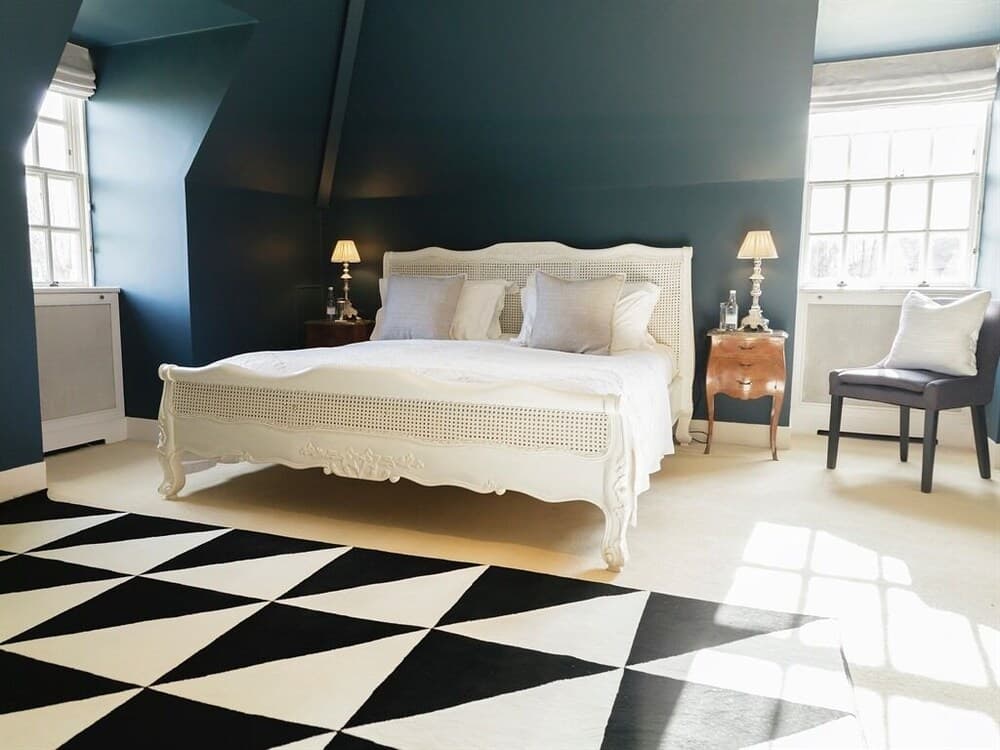 The Salutation