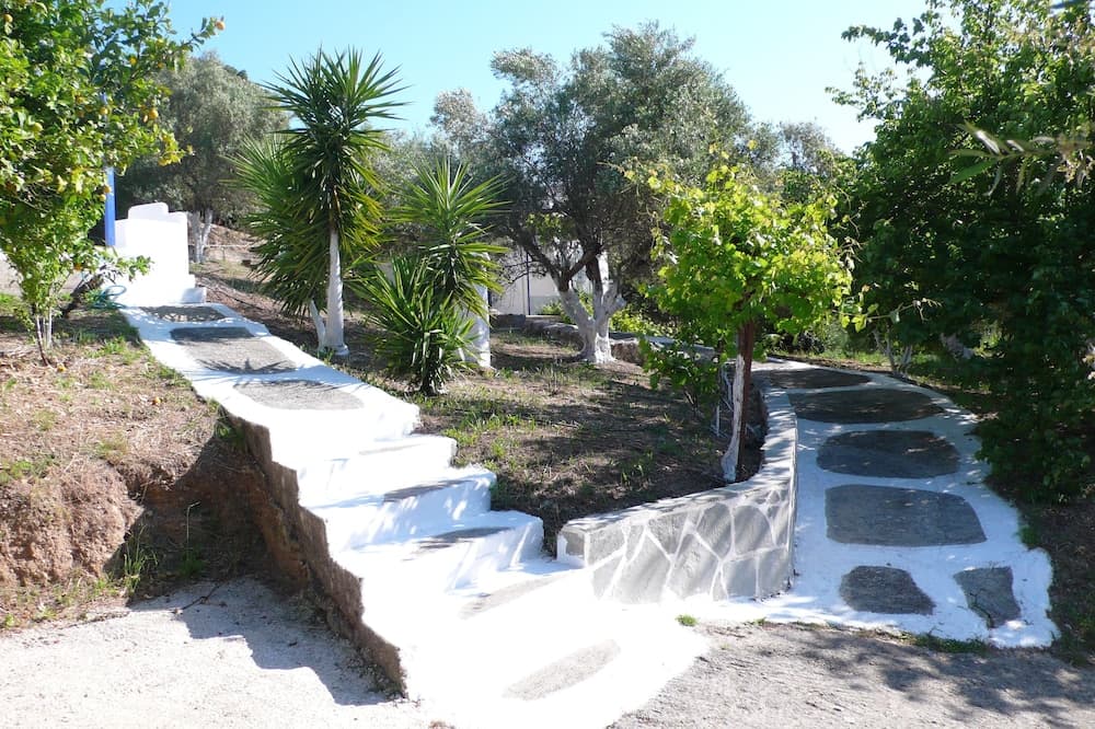 Stefanos Garden
