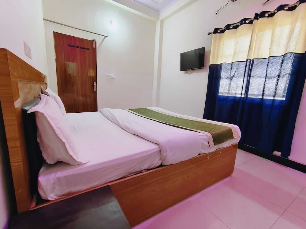 Radhe Shyam Resort Vrindavan