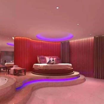 Molly Hotel