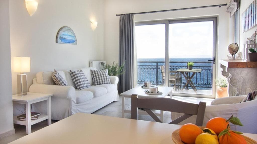 Mani Apartments