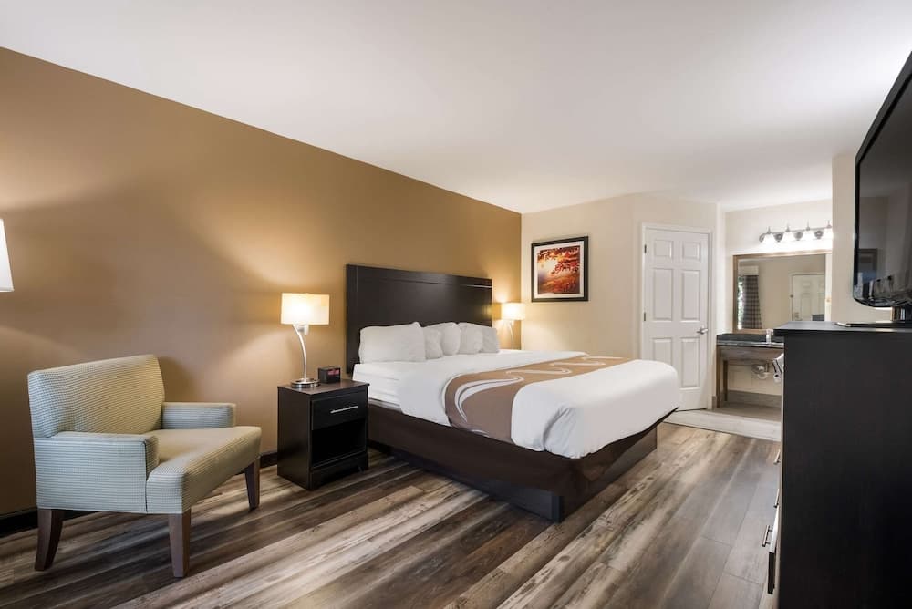Quality Inn Decherd - Winchester