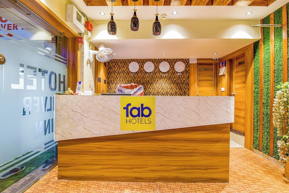 FabHotel Silver Inn
