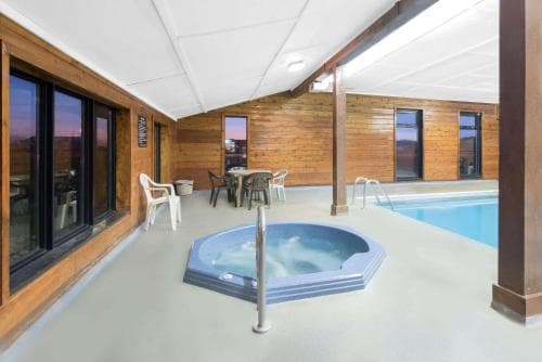 Super 8 Watertown