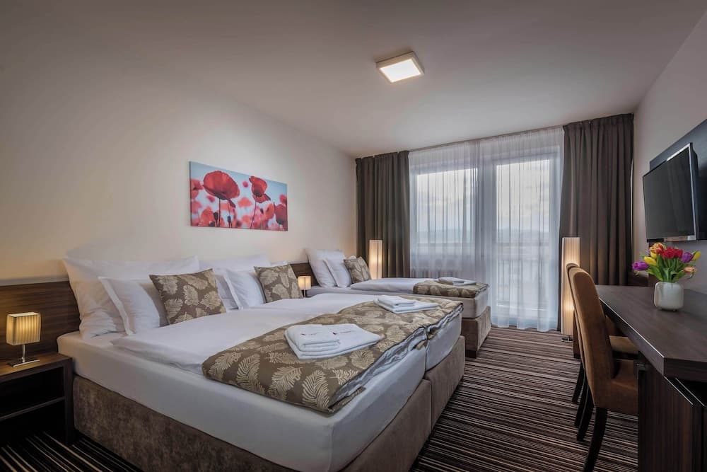 Hotel Satel