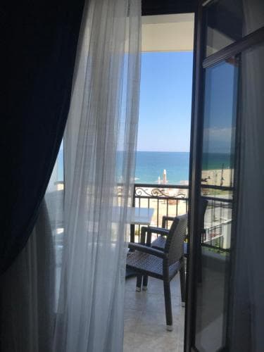 Makedos Sea View