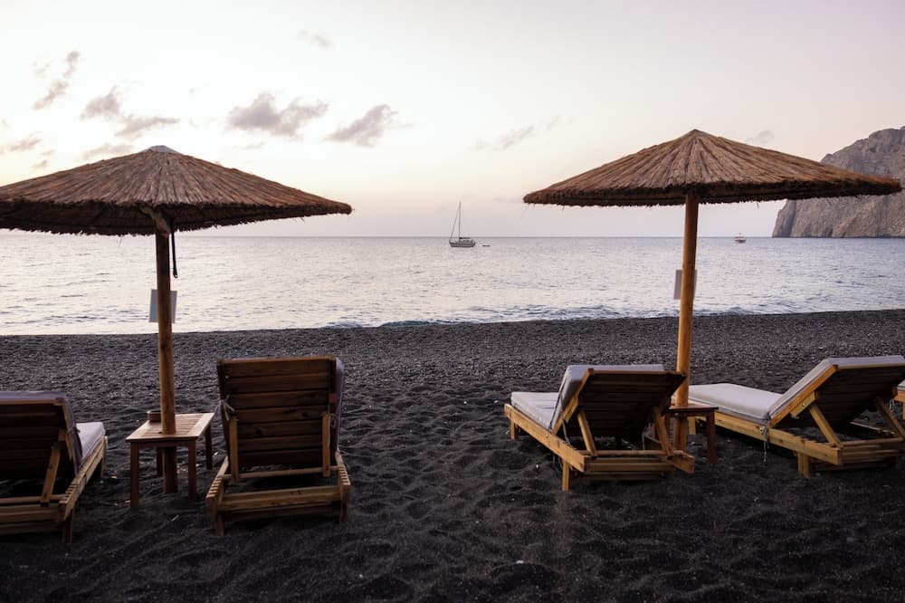 Kamari Beach Hotel