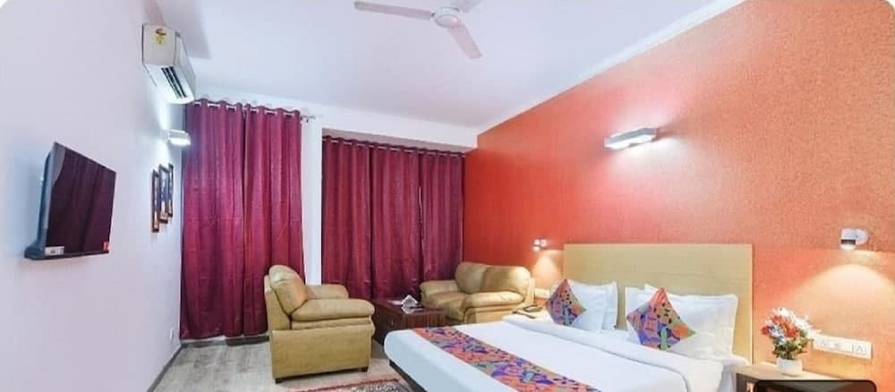 royal saprk inn03