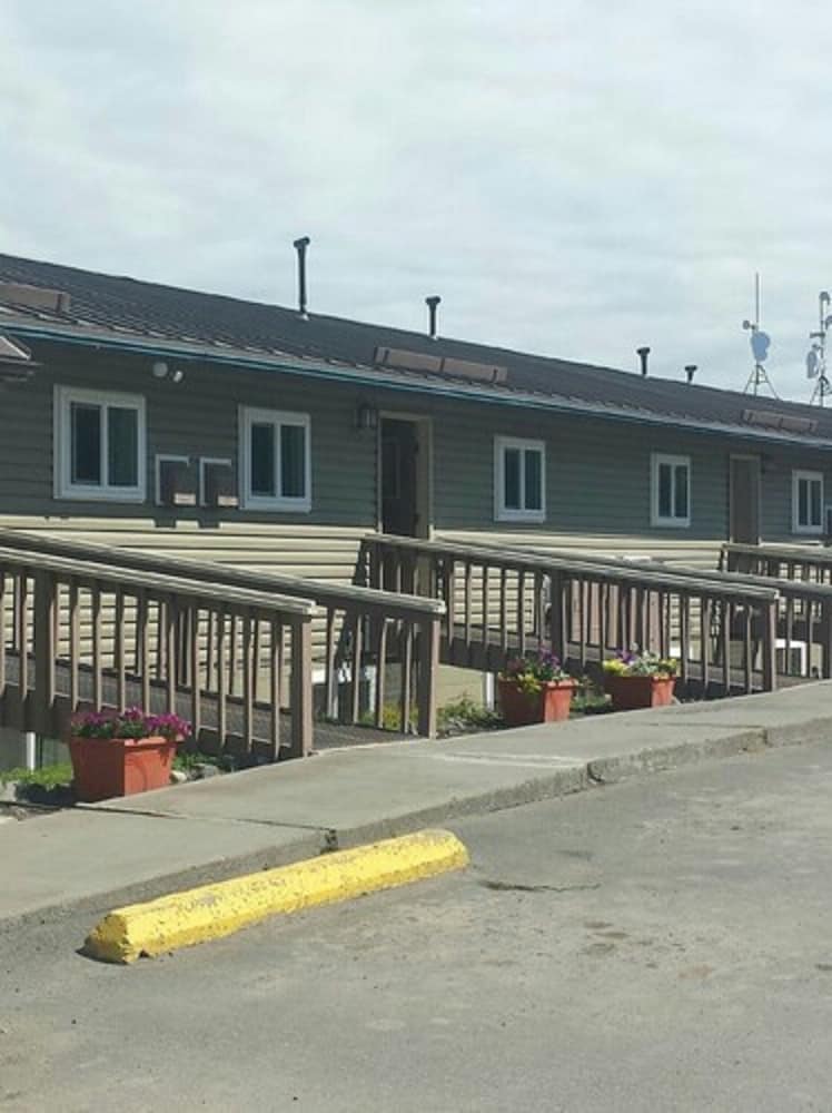 Beluga Lake Lodge