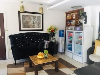 Micro Star Inn Essensa Inn