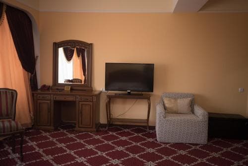 Altin Palace
