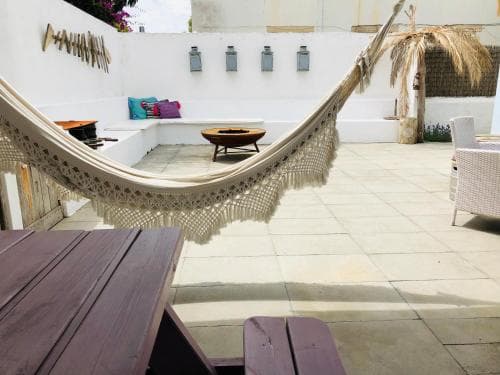 Aloha Beach House Hostel