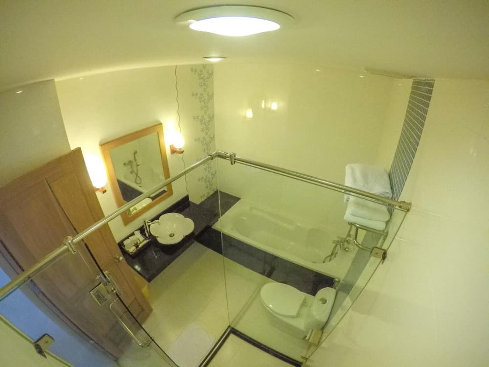Hiran Residence