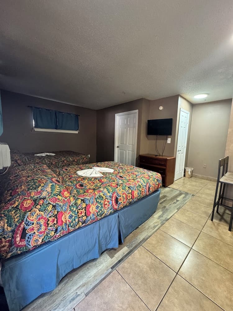 Live In Lodge Lithia Springs