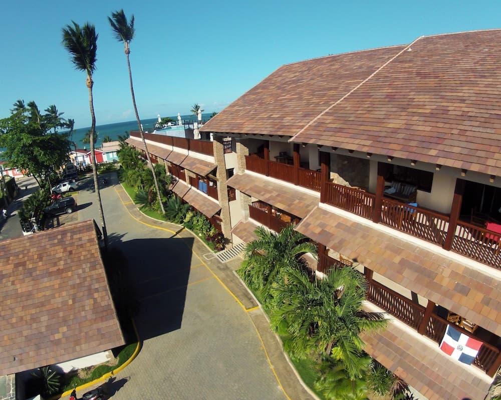 Condo Hotel Caribey