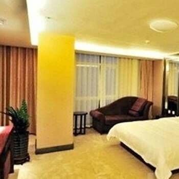 Hexing Hotel