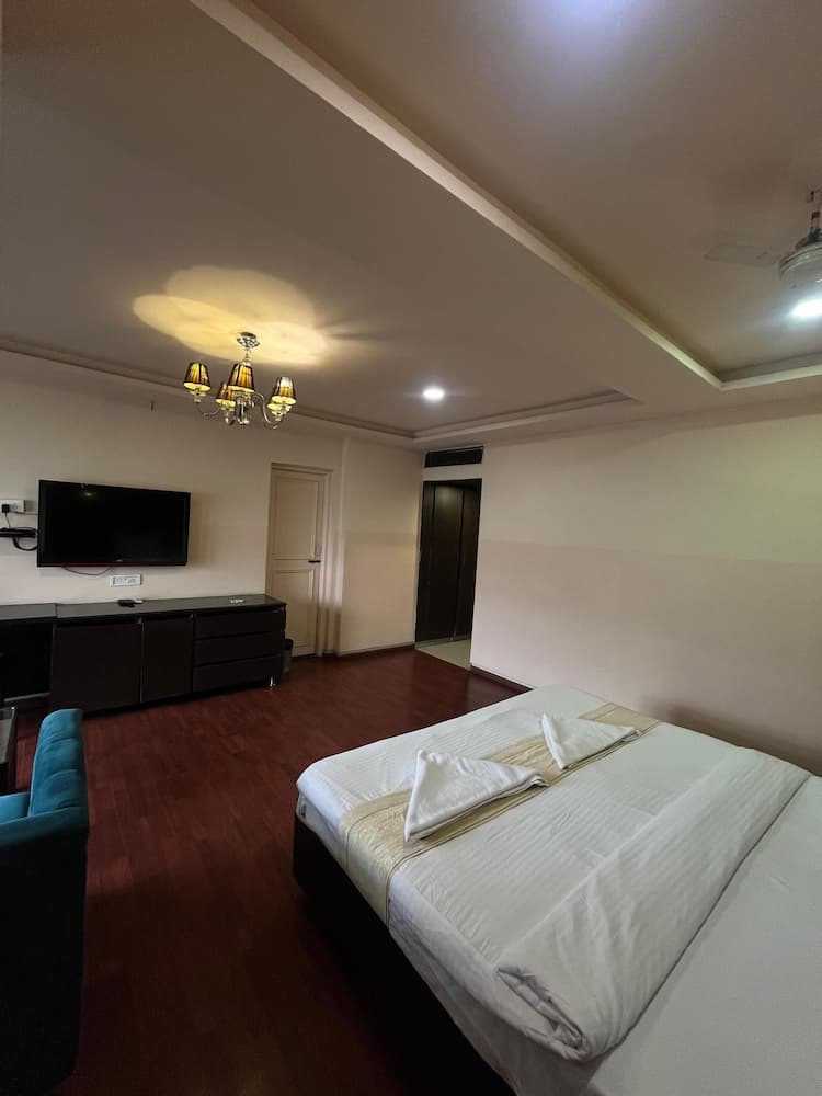 Hotel Saiprakash