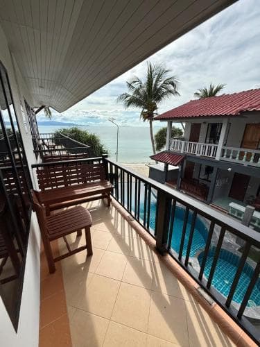 Mr Black Resort