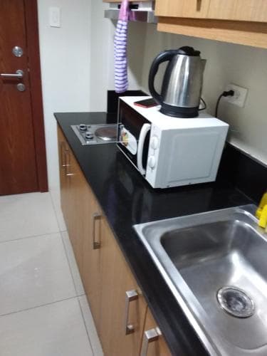 Luxury Condo at SHELL Residences, MOA