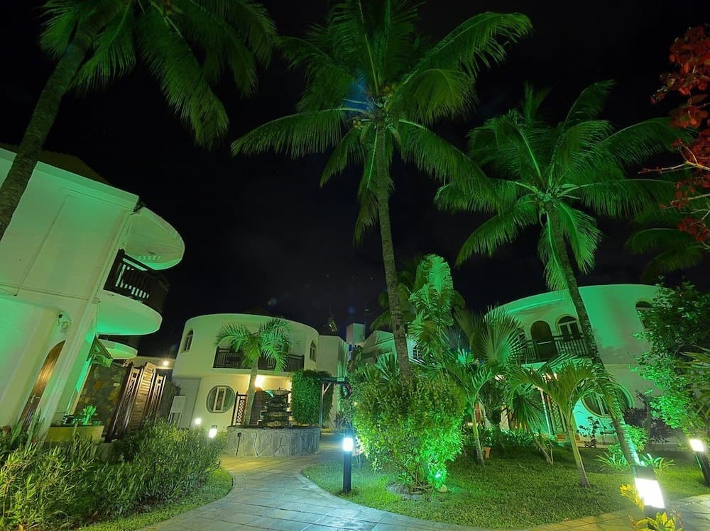 Gold Beach Resort