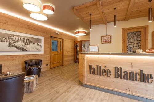Hotel La Vallee Blanche