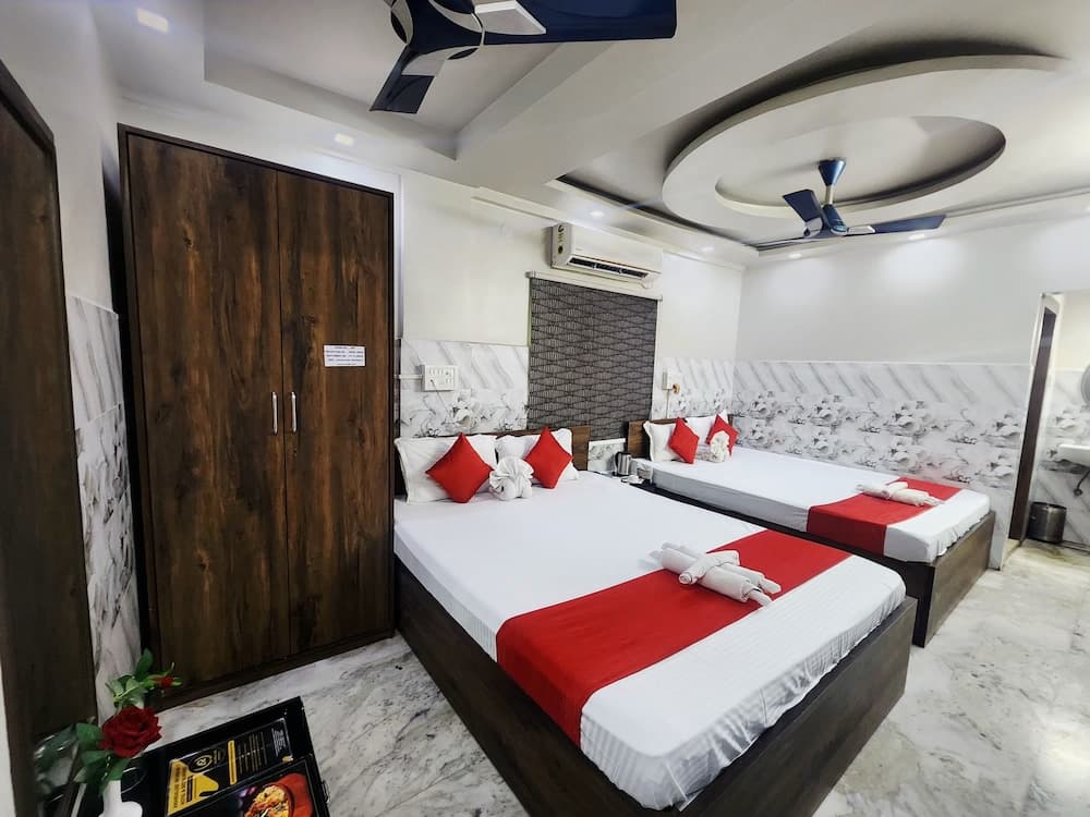 Anandaloke Residency
