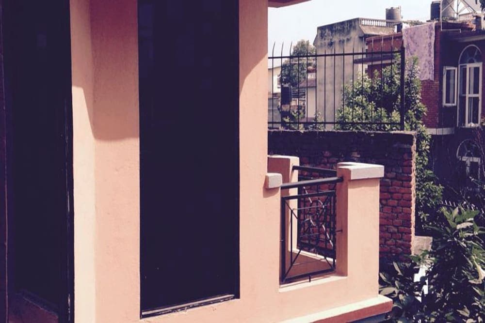 Dev Guest House