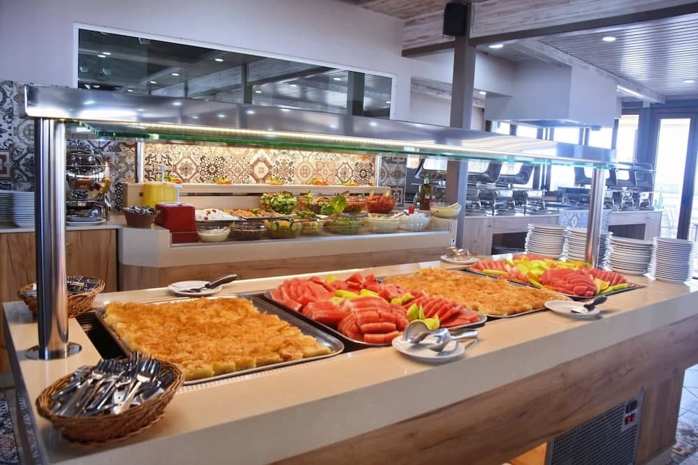 Kalia Beach Hotel