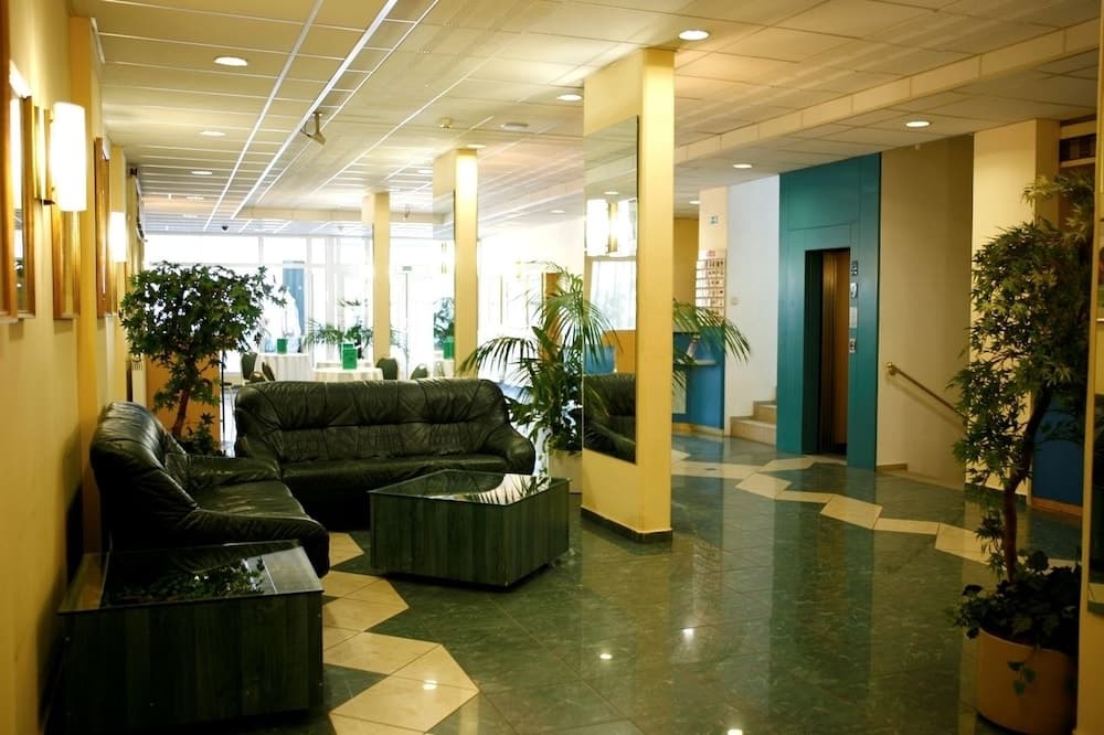 Hotel Bara Junior