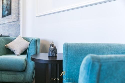 Bon Hotel