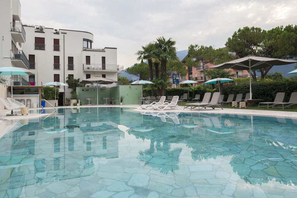 Bristol Riva Del Garda