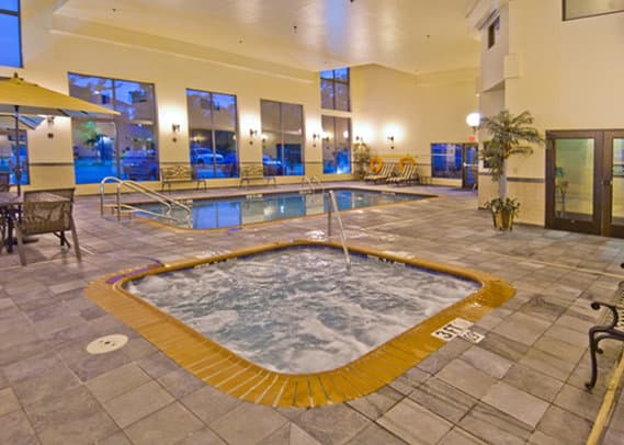 Comfort Suites