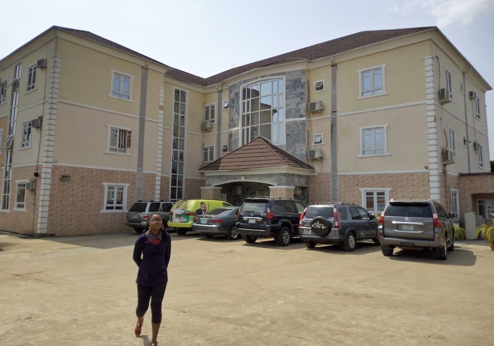 Sky Rose Hotel
