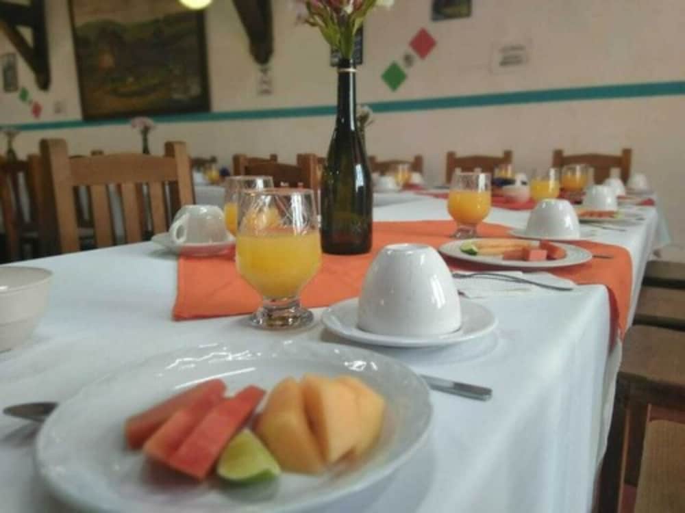 Hotel San Luis