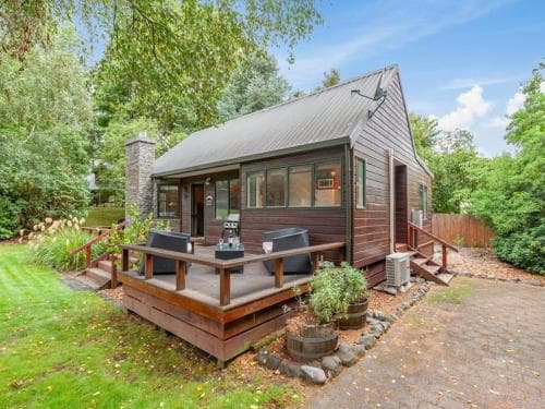 Tongariro Lodge